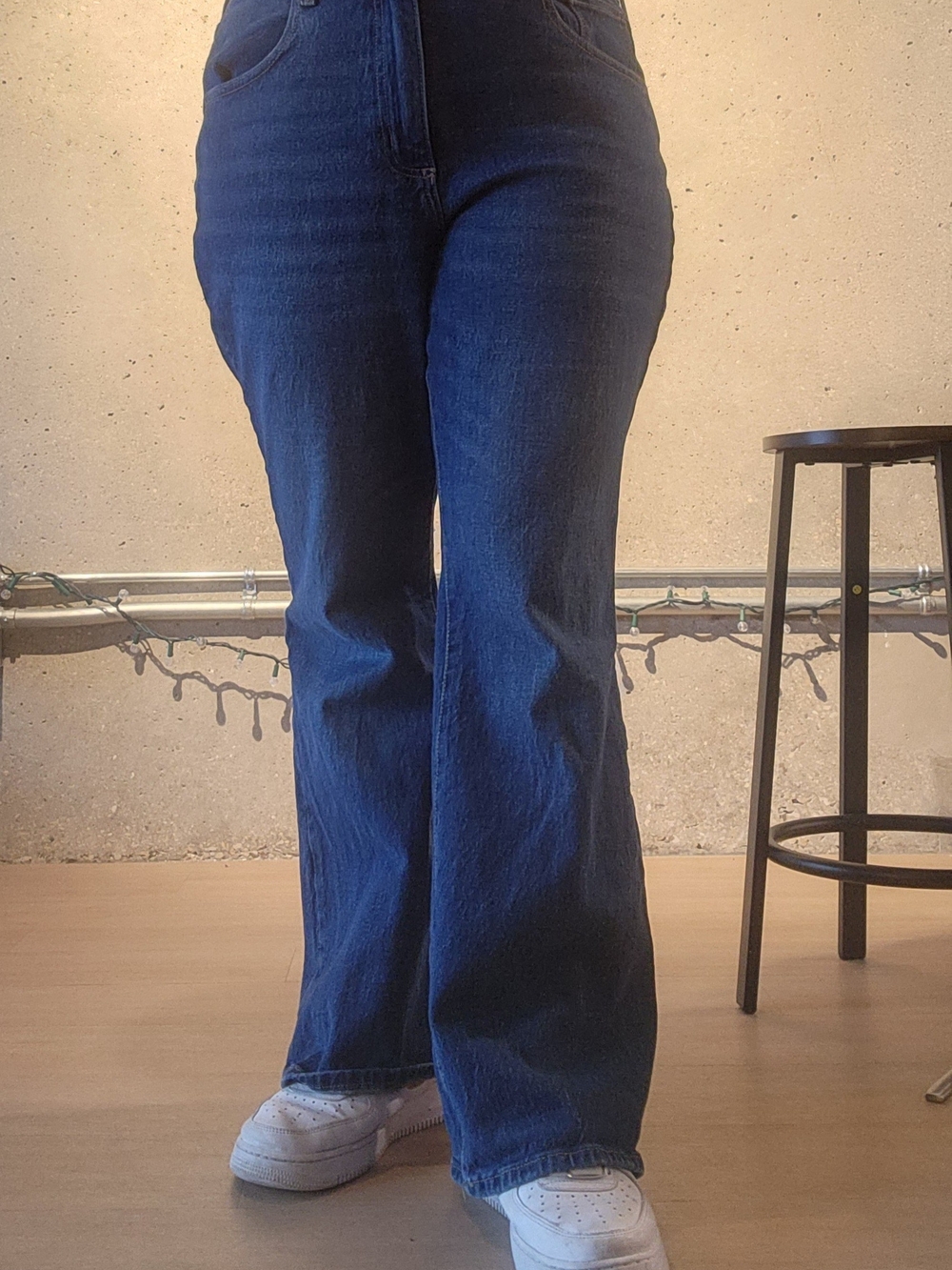 Flair High Rise Jeans - Picture 2 of 4